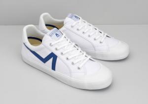 cde71-ground-tennis-m-canvas-great-white-blue.jpg